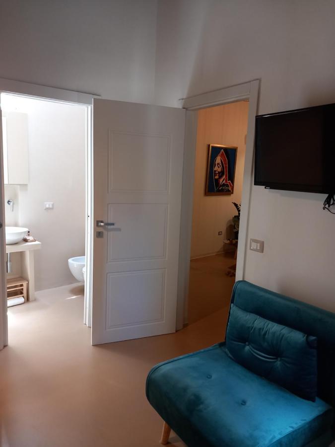 La Casetta Guest House Oristano Exteriör bild