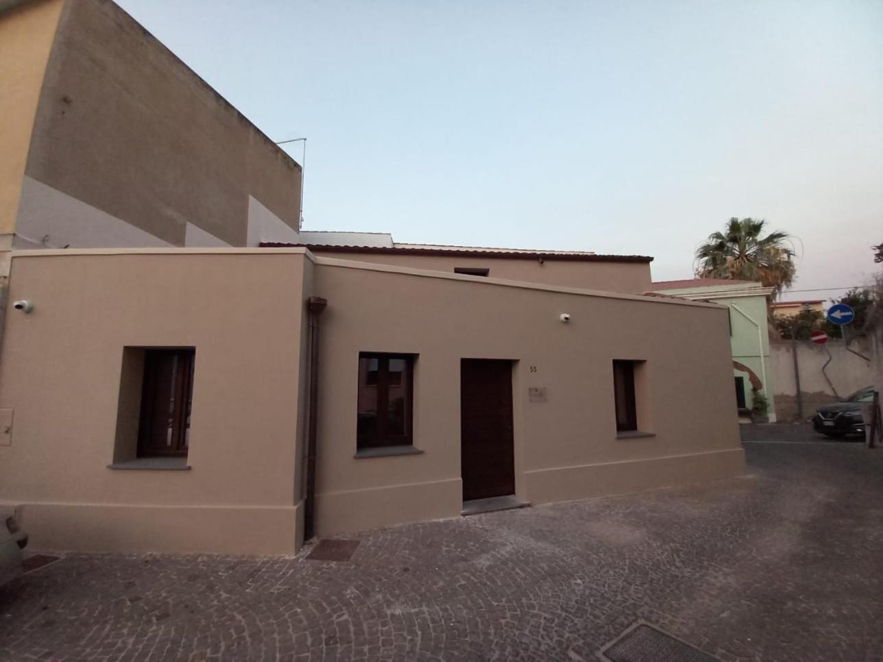 La Casetta Guest House Oristano Exteriör bild
